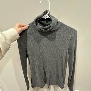 Uniqlo Turtleneck